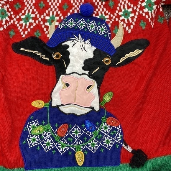 Holiday Time Christmas Cow Light Up Crewneck Sweater Size Large - Picture 4 of 7